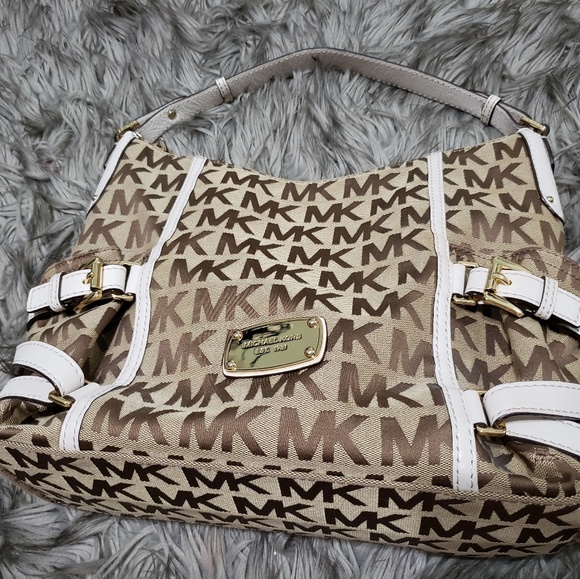 Michael Kors monogram shoulder bag - Picture 2 of 4